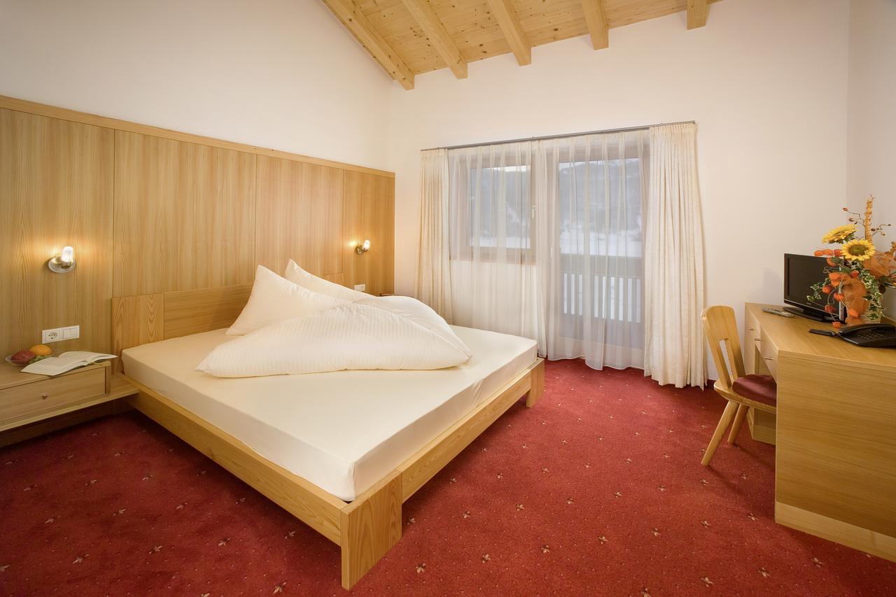 Residence Garni Alpenstern Resia Extérieur photo